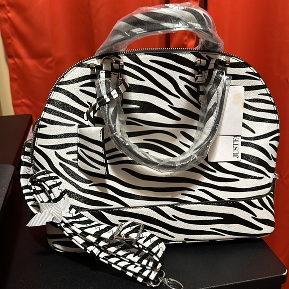 JustFab Animal Print Bag - Picture 3 of 6